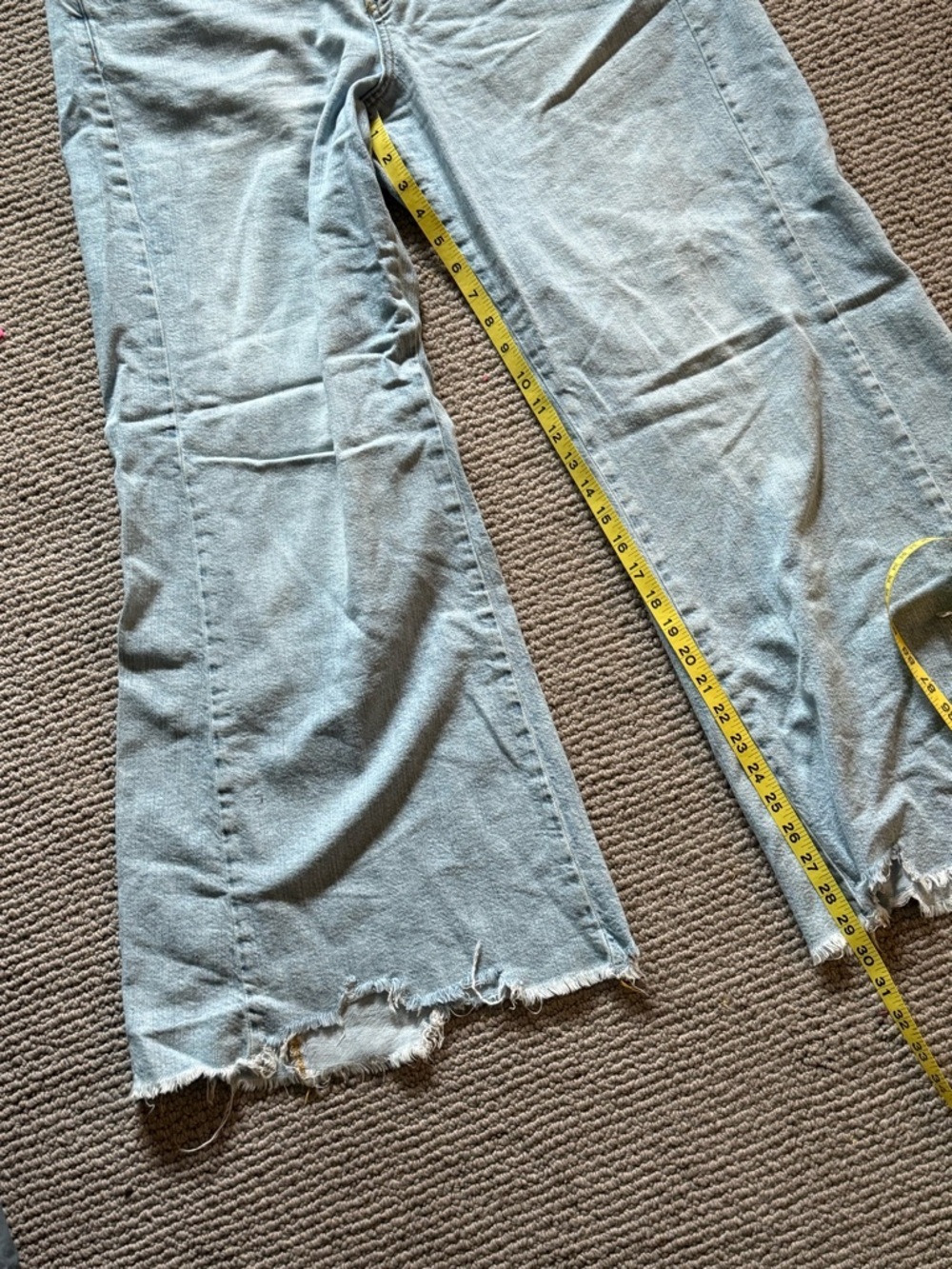 Pilcro by Anthropologie Light Blue Wide-Leg Jeans with Frayed Hem - Picture 6 of 6